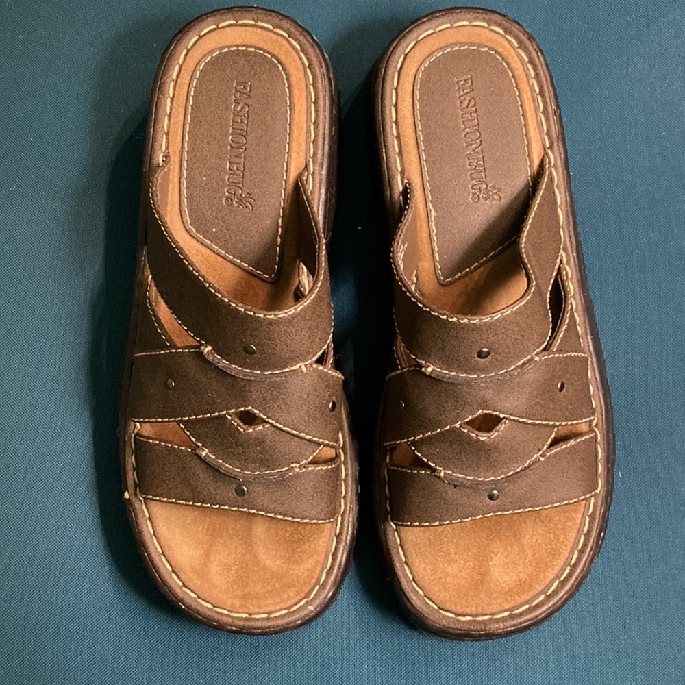 Vintage 90s grunge Fashion Bug Sandals - Picture 4 of 6